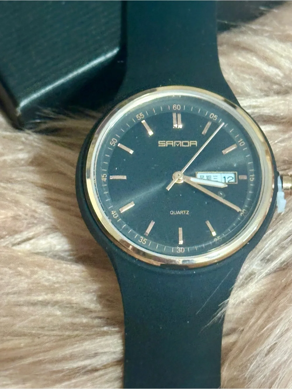 SANDA Minimal Black Silicone Smartwatch with Rose Gold Bezel